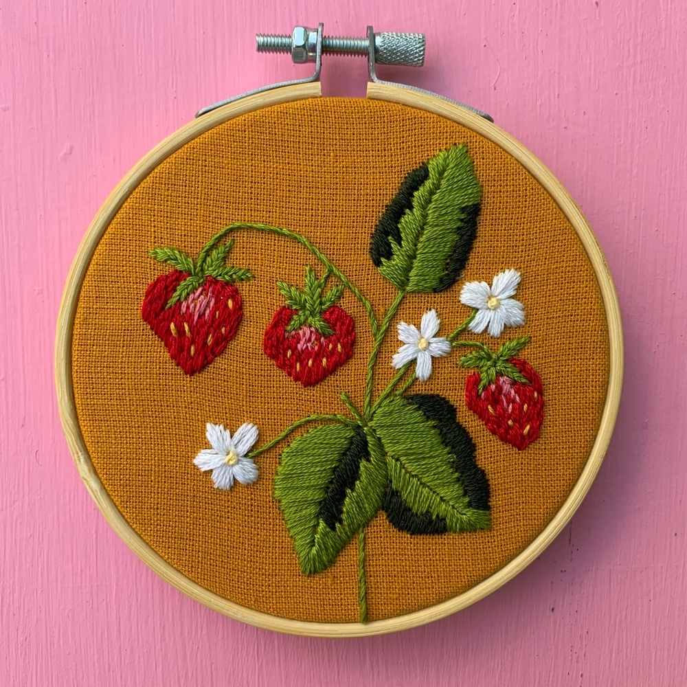 Gifted. Strawberry embroidery 🧵 🍓
